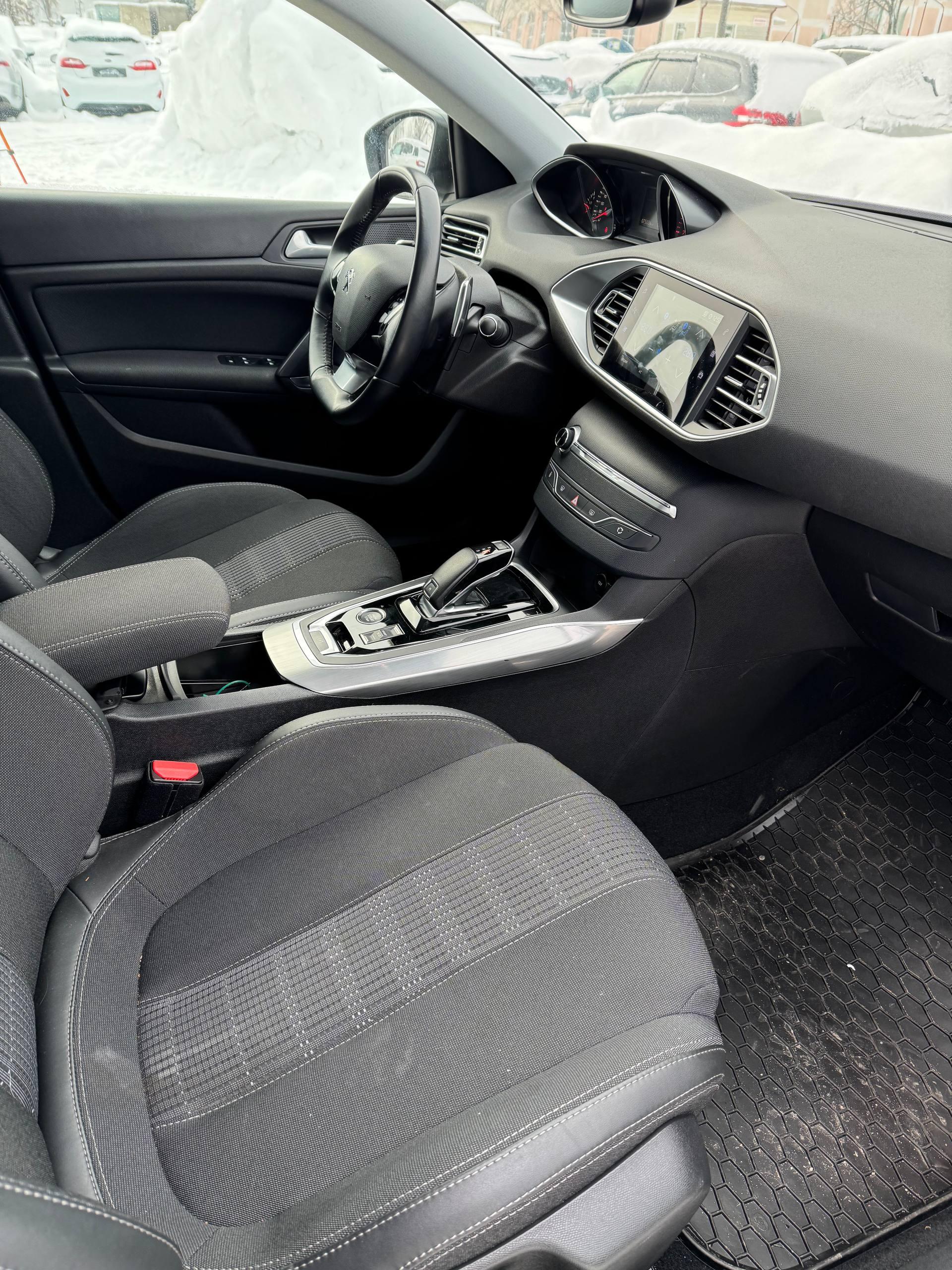 Peugeot 308 T9 · Рестайлинг , 2021 г., автомат, бензин - фото 14