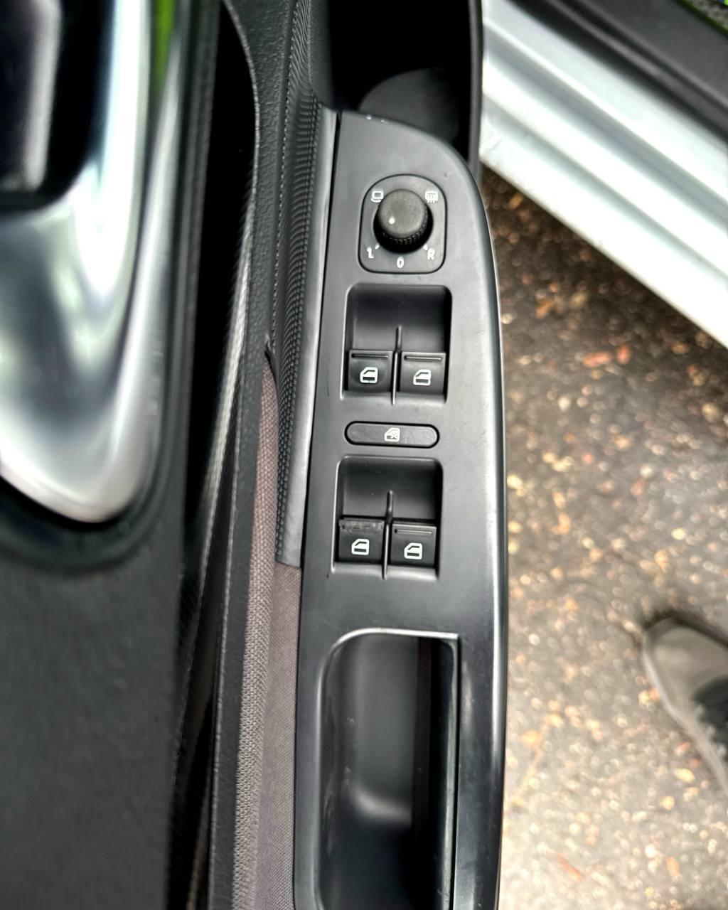 Volkswagen Golf VI , 2010 г., механика, дизель - фото 18