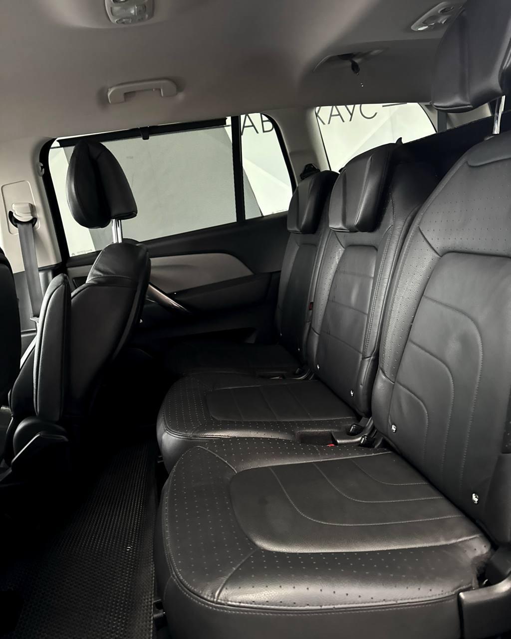 Citroen C4 Grand Spacetourer I , 2019 г., механика, дизель - фото 16