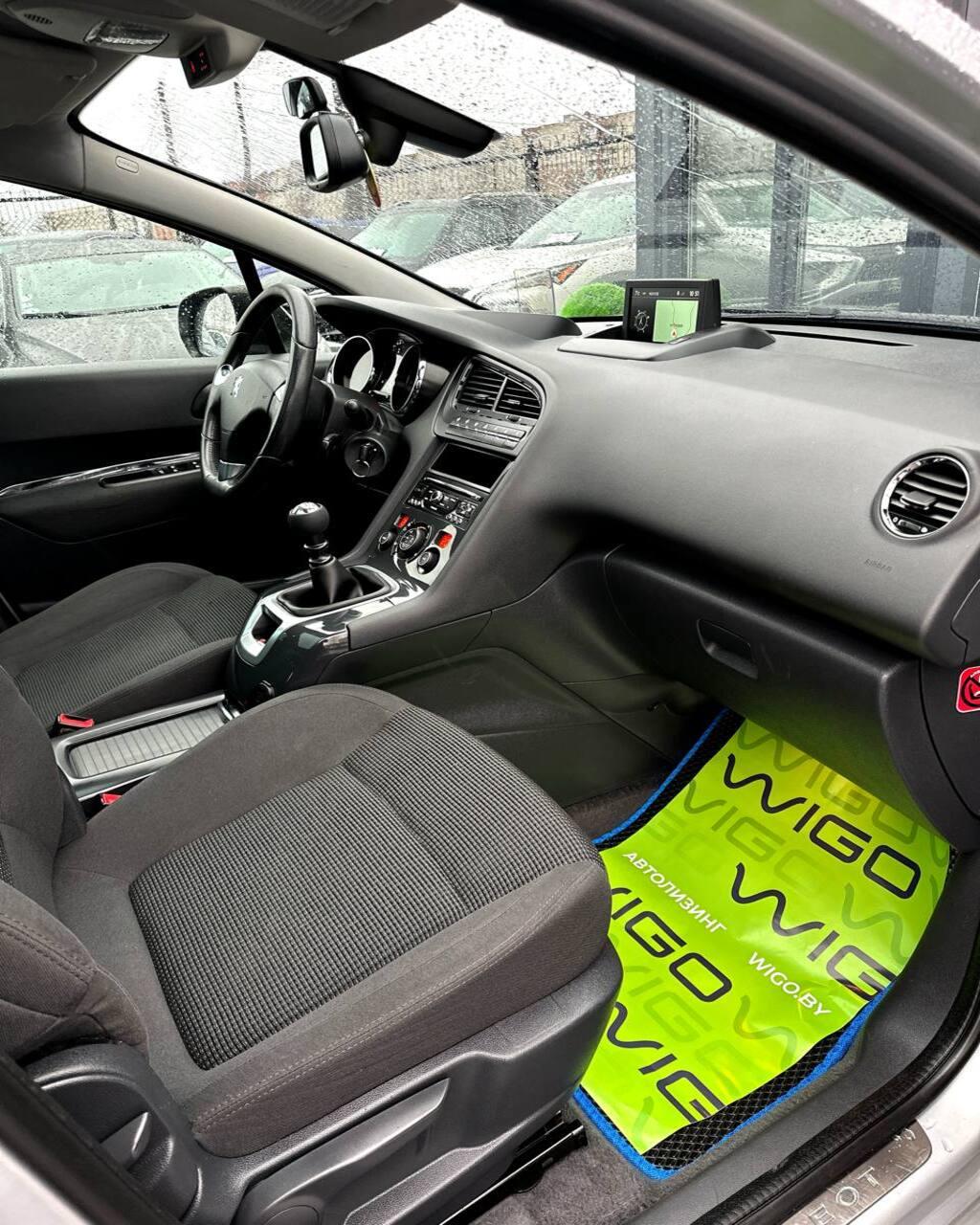 Peugeot 5008 I , 2013 г., механика, дизель - фото 11