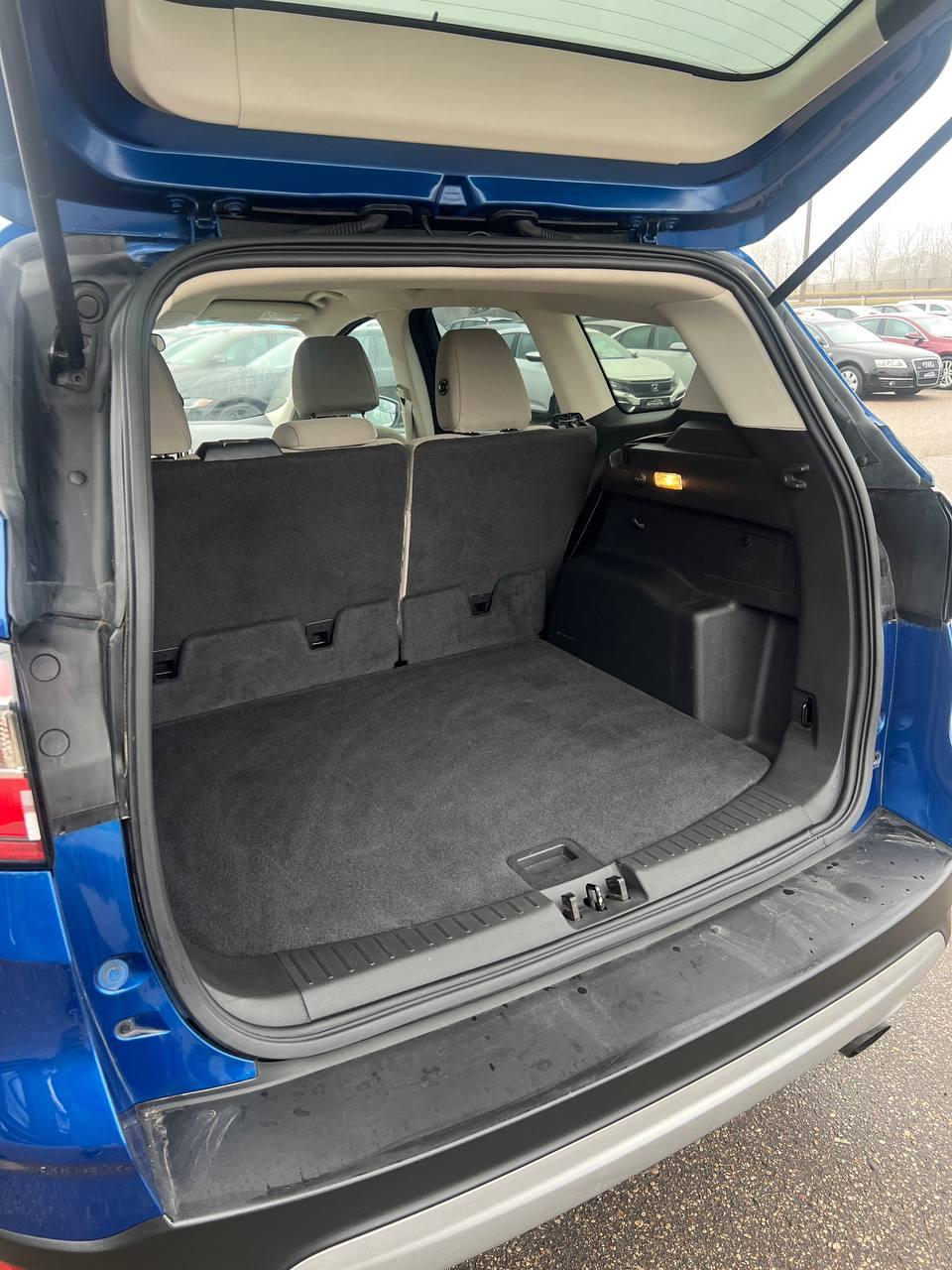 Ford Escape III · Рестайлинг , 2017 г., автомат, бензин - фото 16