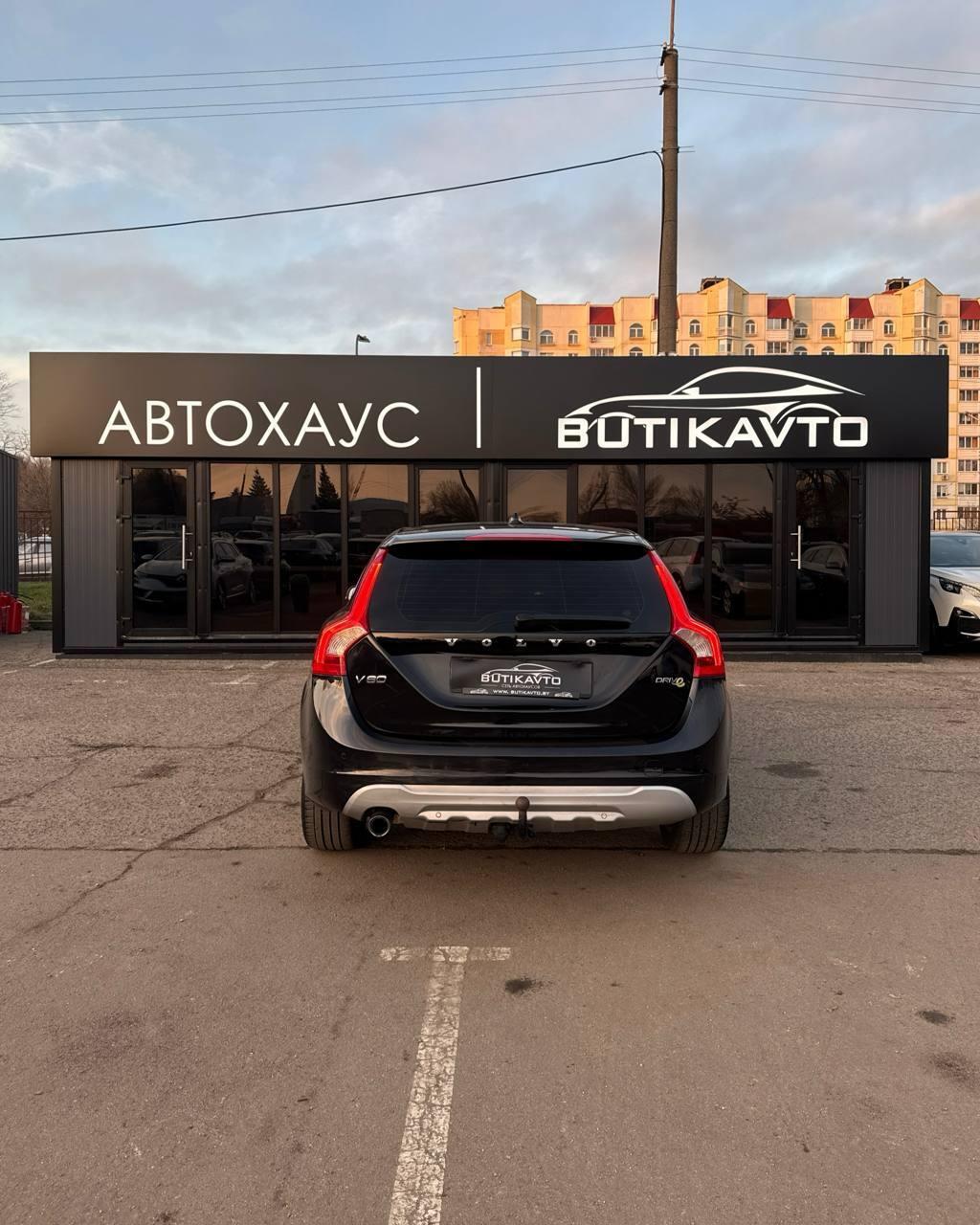 Volvo V60 I · Рестайлинг , 2011 г., механика, дизель - фото 5