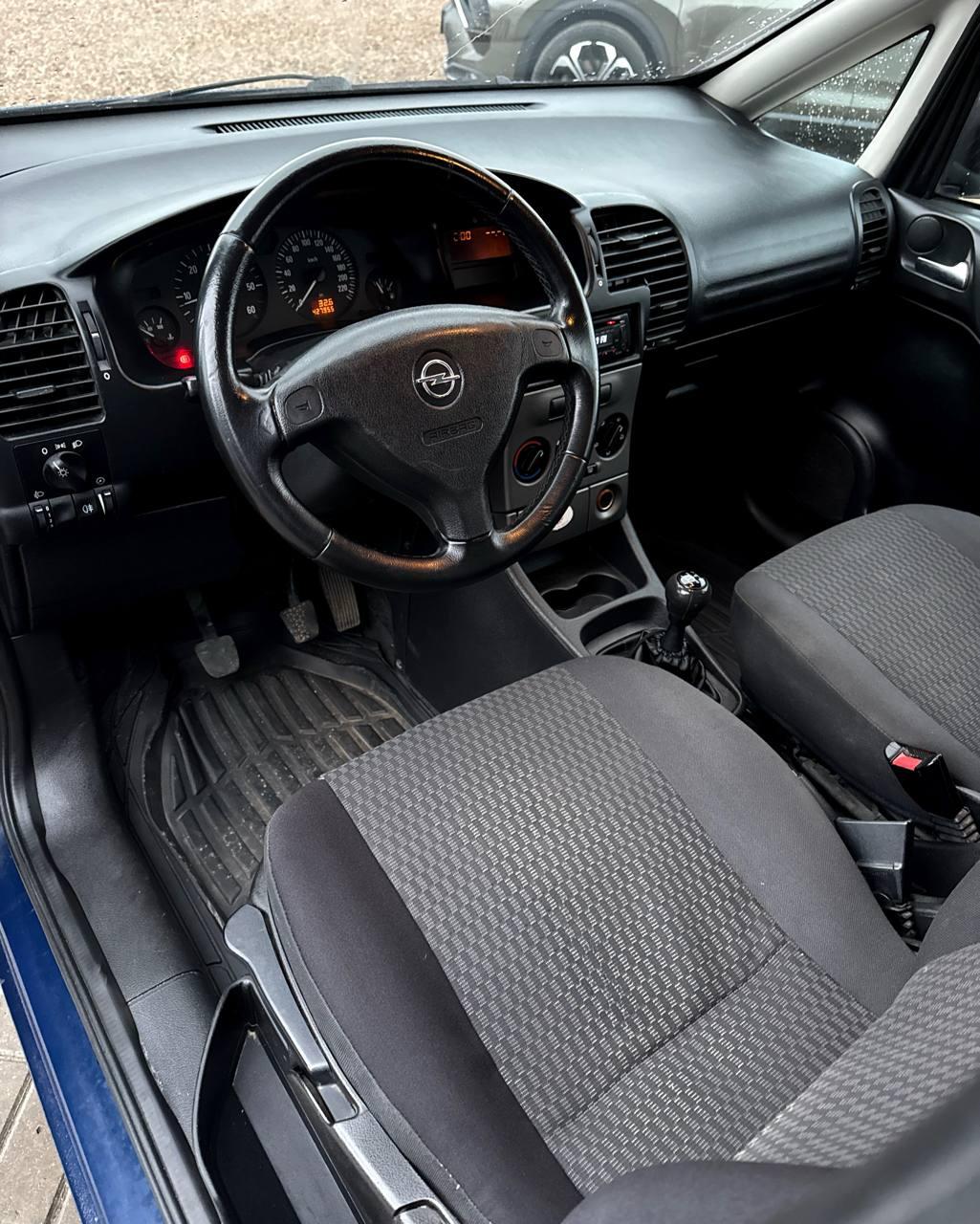 Opel Zafira A , 2003 г., механика, дизель  - фото 10