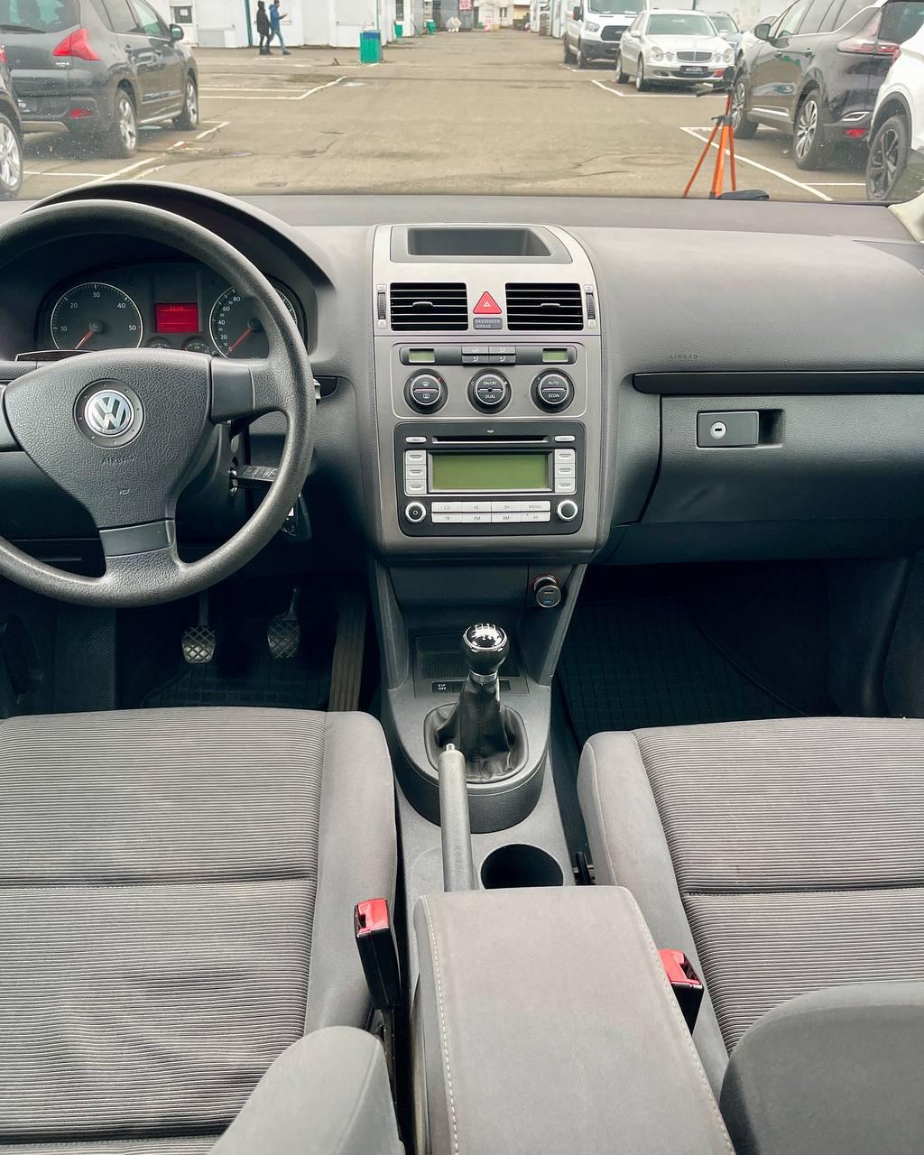 Volkswagen Touran I · Рестайлинг , 2007 г., механика, дизель - фото 11