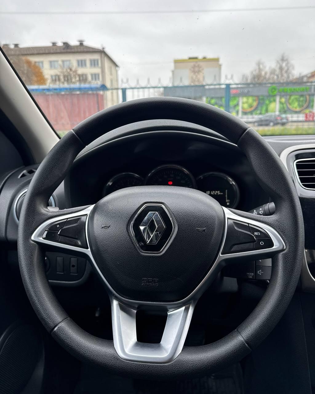 Renault Logan II · Рестайлинг , 2019 г., механика, бензин  - фото 17