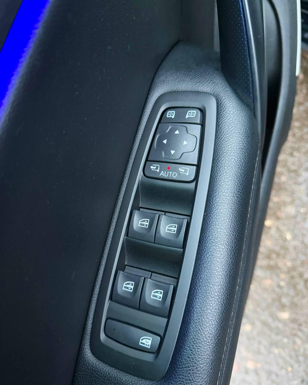 Renault Megane IV , 2017 г., механика, дизель - фото 8