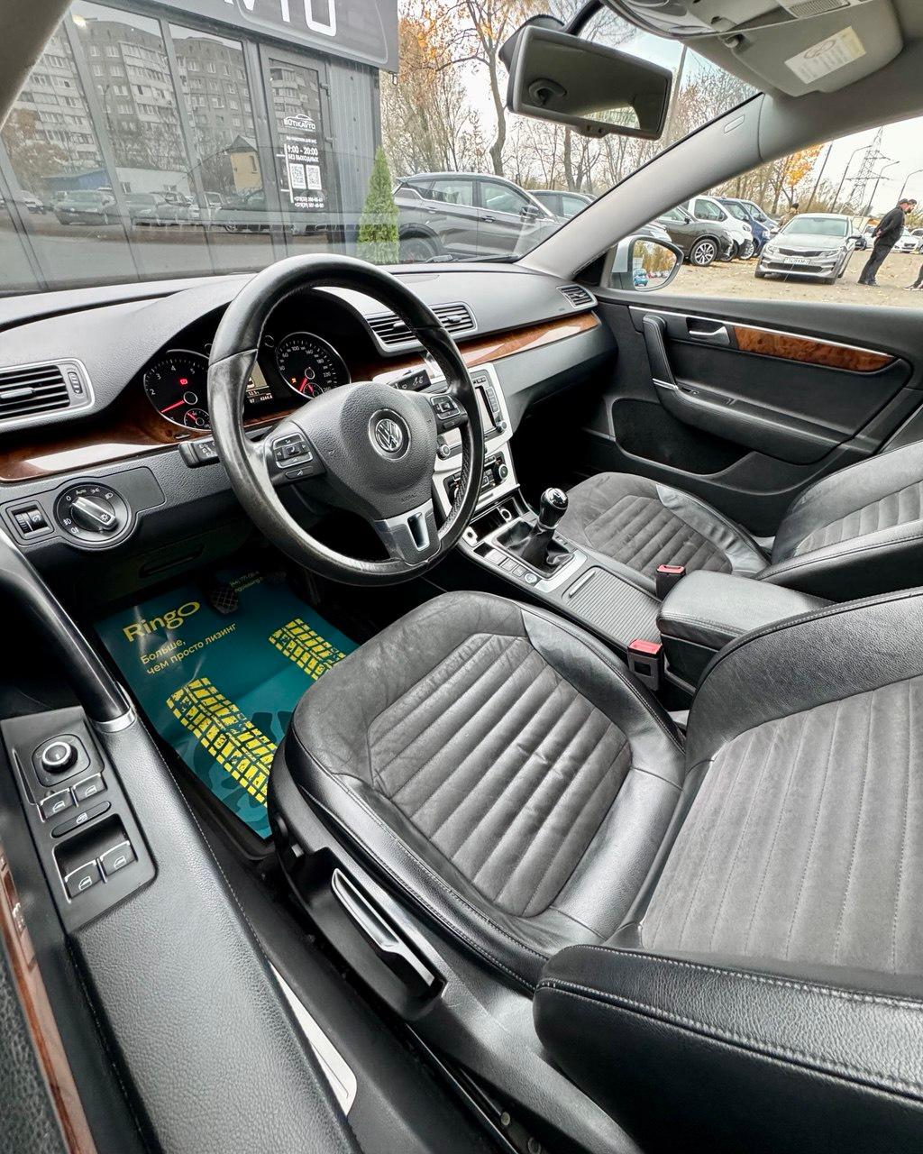 Volkswagen Passat B7 , 2011 г., механика, дизель  - фото 10
