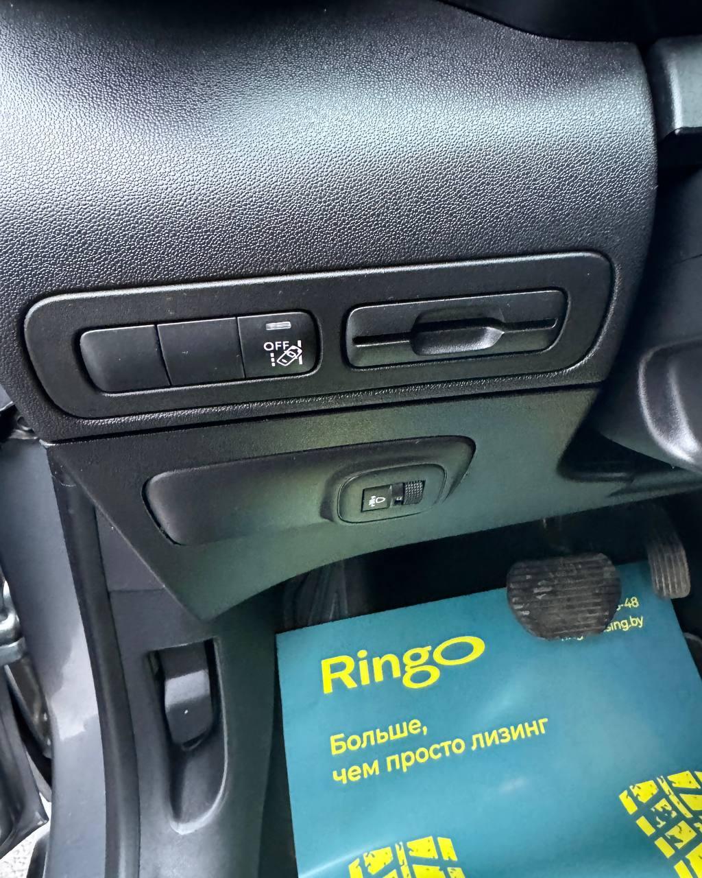 Citroen C3 Aircross I · Рестайлинг , 2021 г., автомат, дизель - фото 16