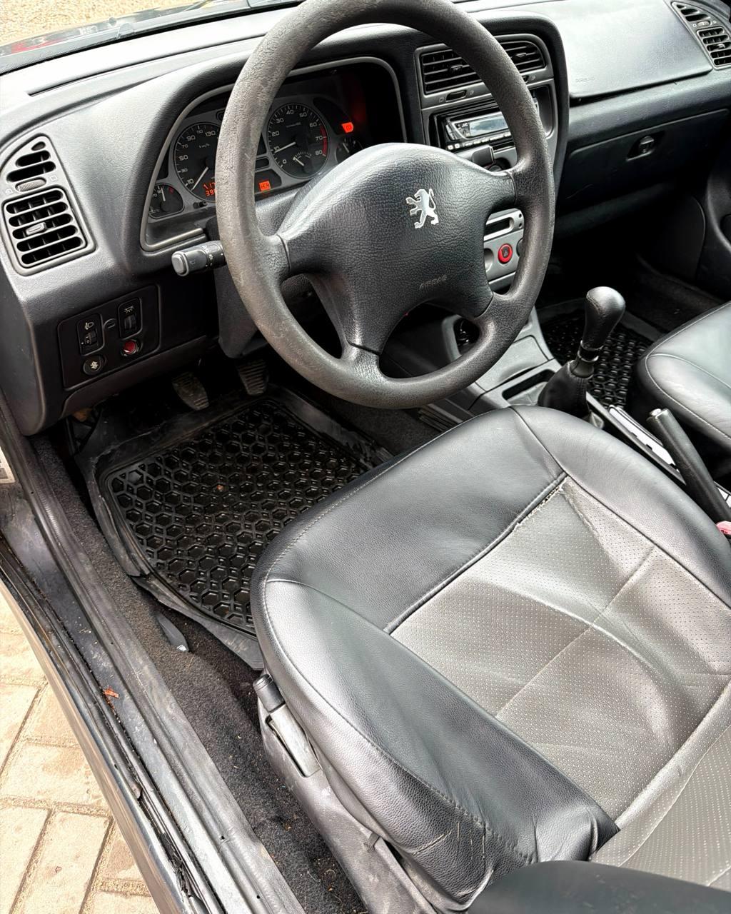 Peugeot 306 I · Рестайлинг , 2000 г., механика, бензин - фото 10