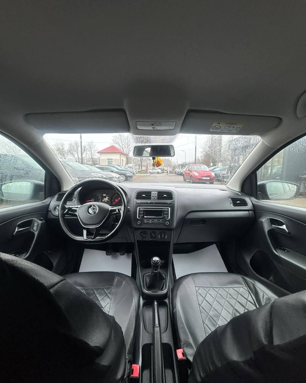 Volkswagen Polo Sedan I · Рестайлинг , 2015 г., механика, бензин - фото 10