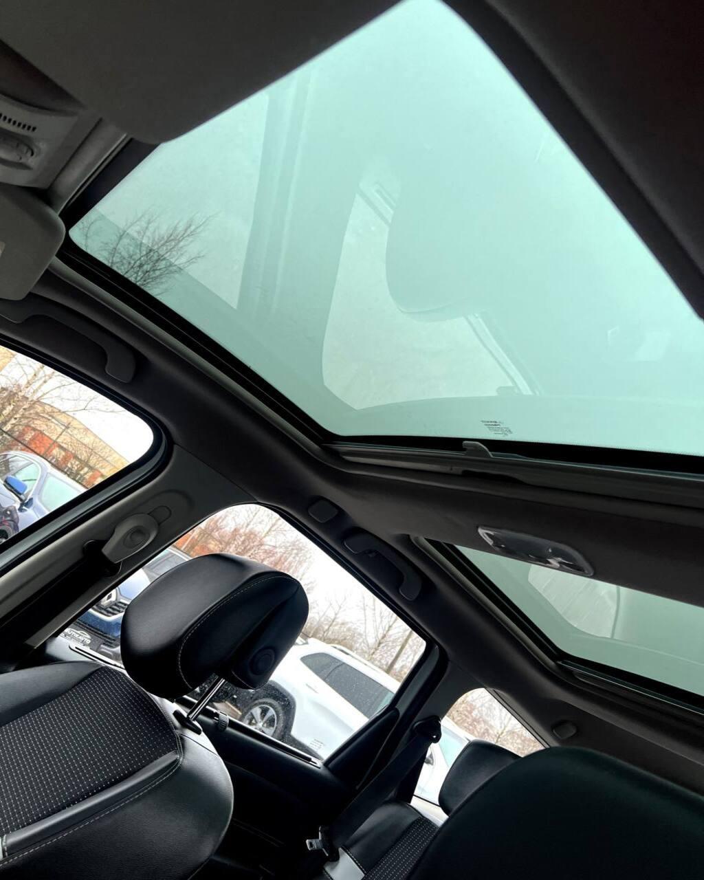 Renault Grand Scenic III · 2-й рестайлинг , 2013 г., механика, дизель - фото 19