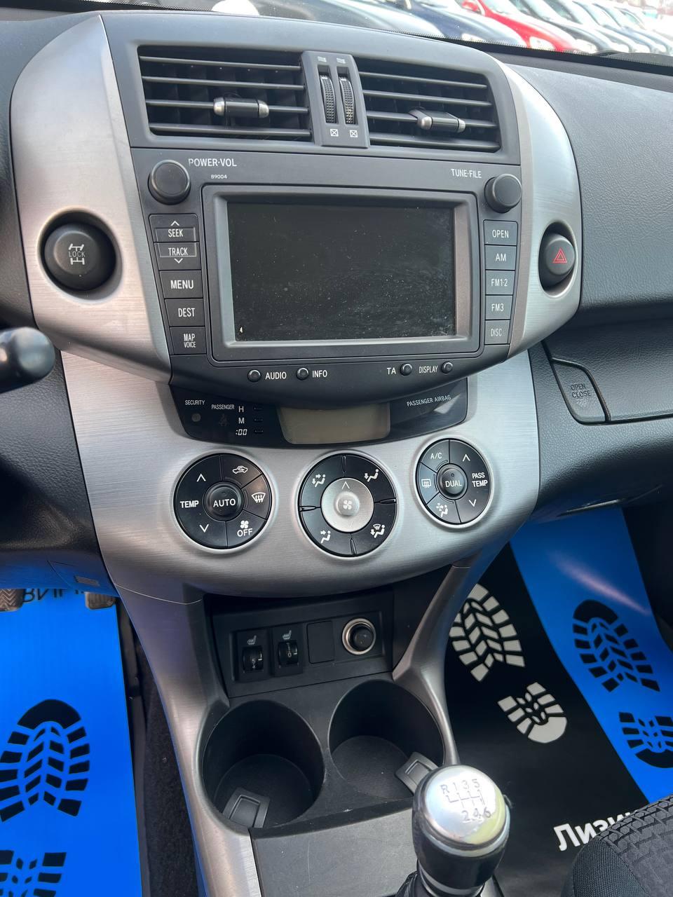 Toyota RAV4 III (XA30) , 2006 г., механика, дизель - фото 12