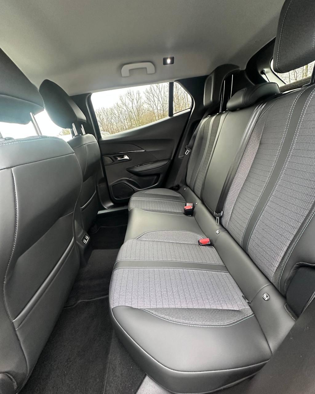 Peugeot 2008 II , 2021 г., автомат, бензин - фото 8