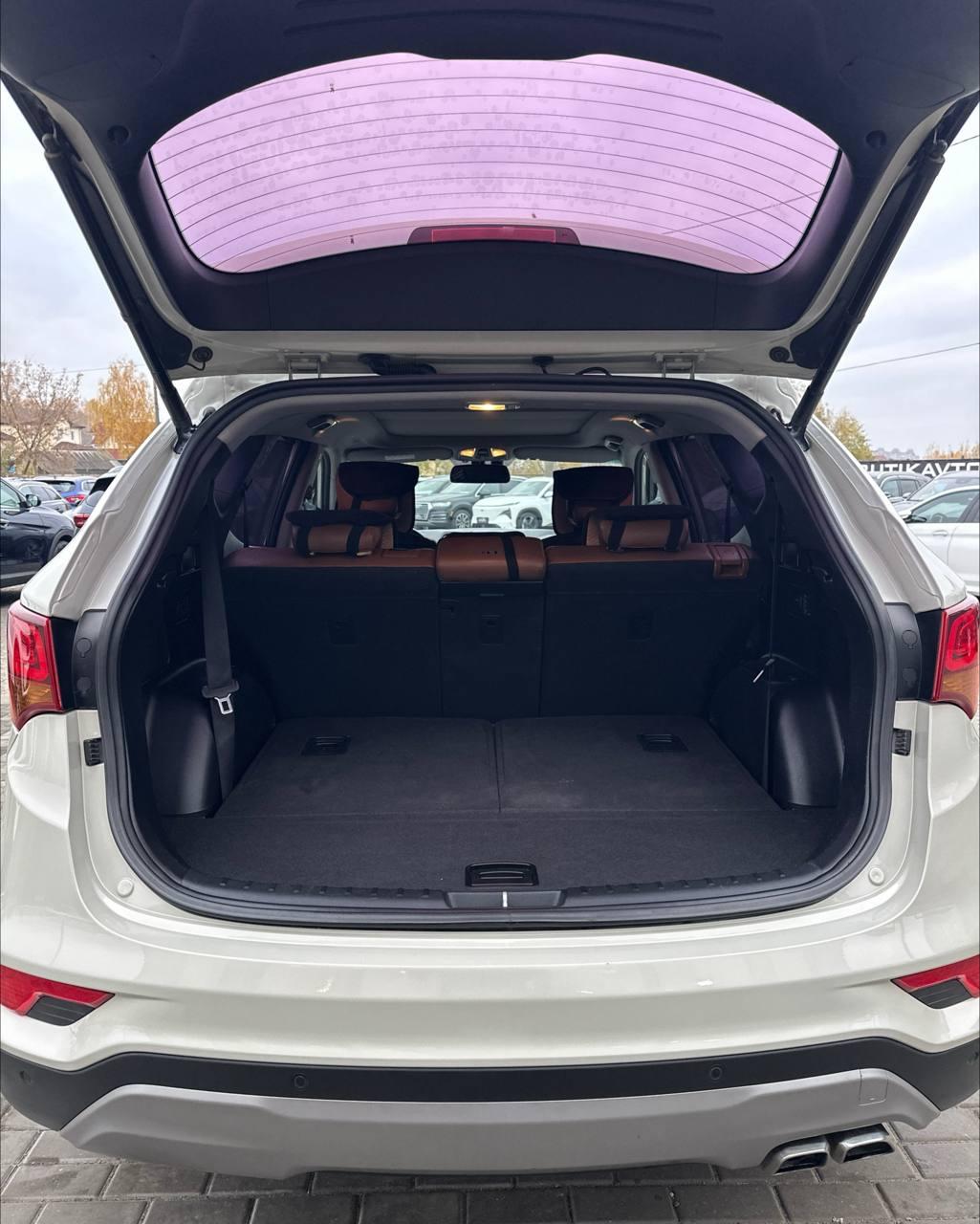 Hyundai Santa Fe DM · Рестайлинг , 2016 г., автомат, дизель  - фото 12