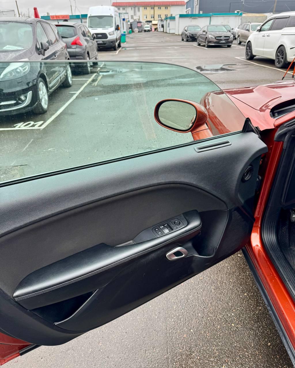 Dodge Challenger III · 2-й рестайлинг , 2020 г., автомат, бензин - фото 9