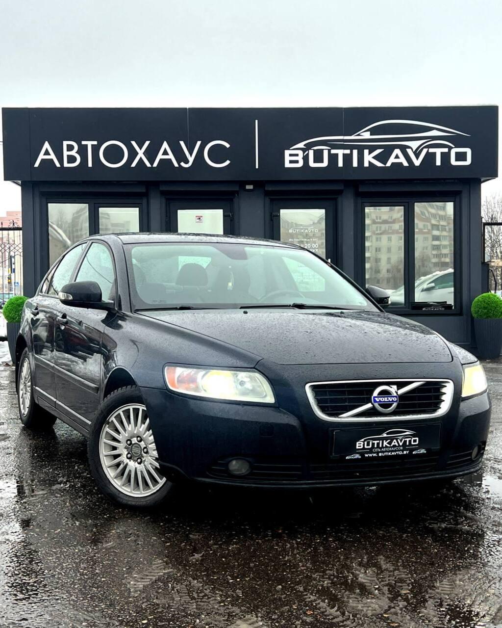 Volvo S40 II · Рестайлинг , 2010 г., робот, бензин
