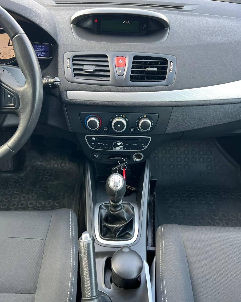 Renault Megane III , 2009 г., механика, дизель - фото 14