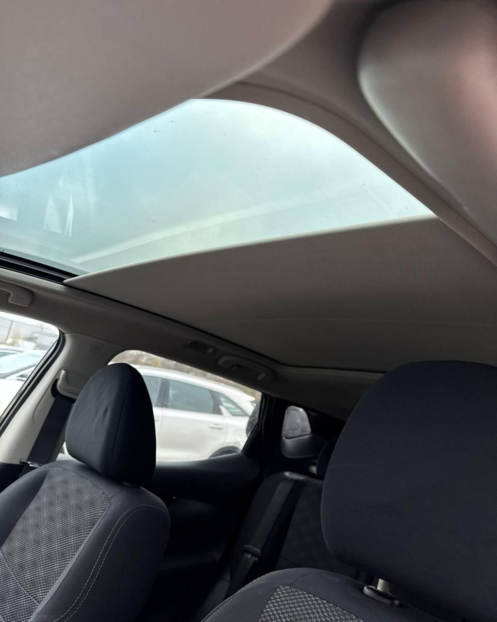 Nissan Qashqai II , 2017 г., механика, бензин - фото 21