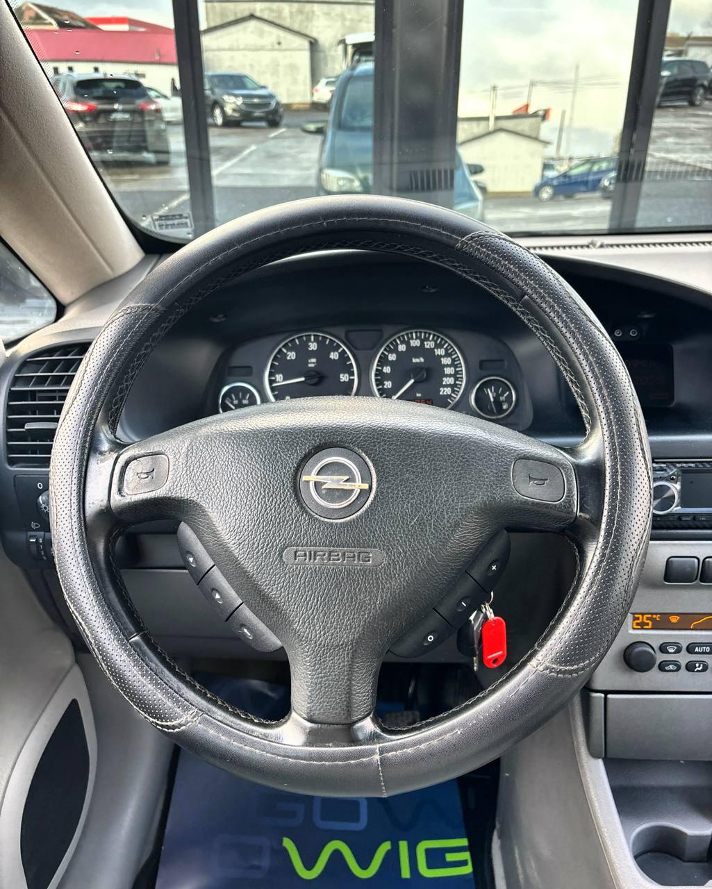 Opel Zafira A · Рестайлинг , 2003 г., механика, дизель  - фото 13