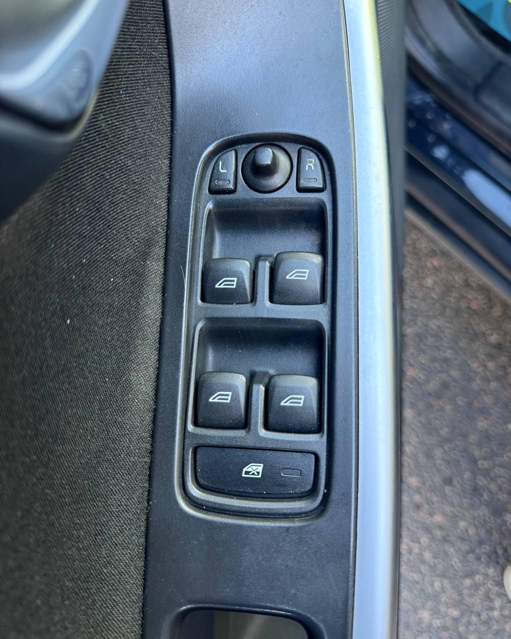 Volvo XC60 I , 2011 г., механика, дизель - фото 20