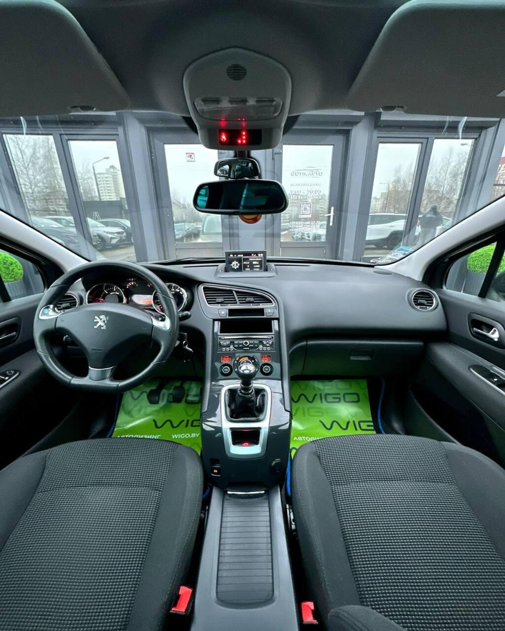 Peugeot 5008 I · Рестайлинг , 2014 г., механика, дизель - фото 10