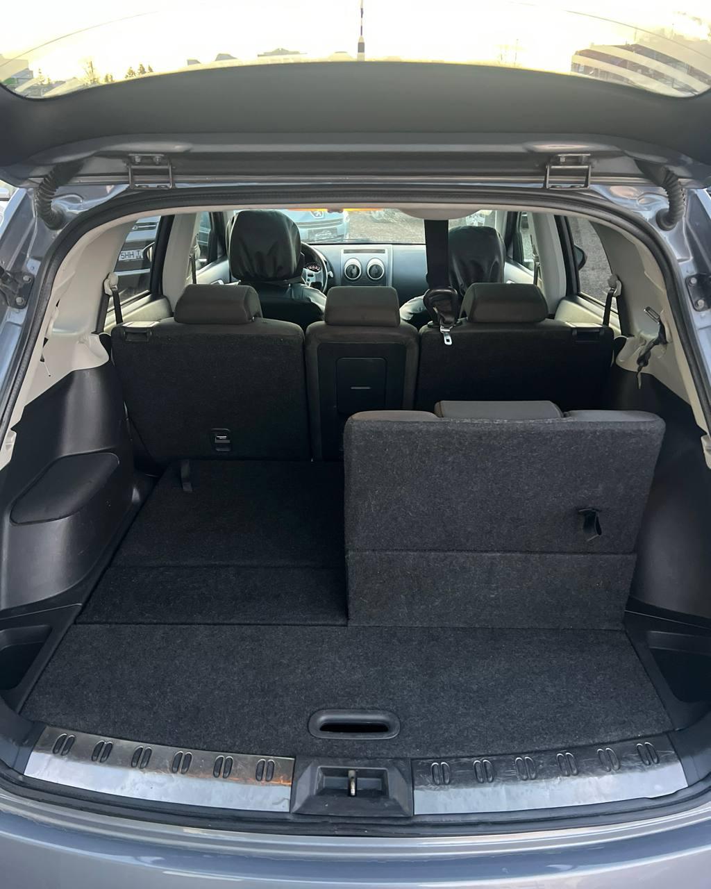 Nissan Qashqai+2 I · Рестайлинг , 2010 г., механика, дизель - фото 16