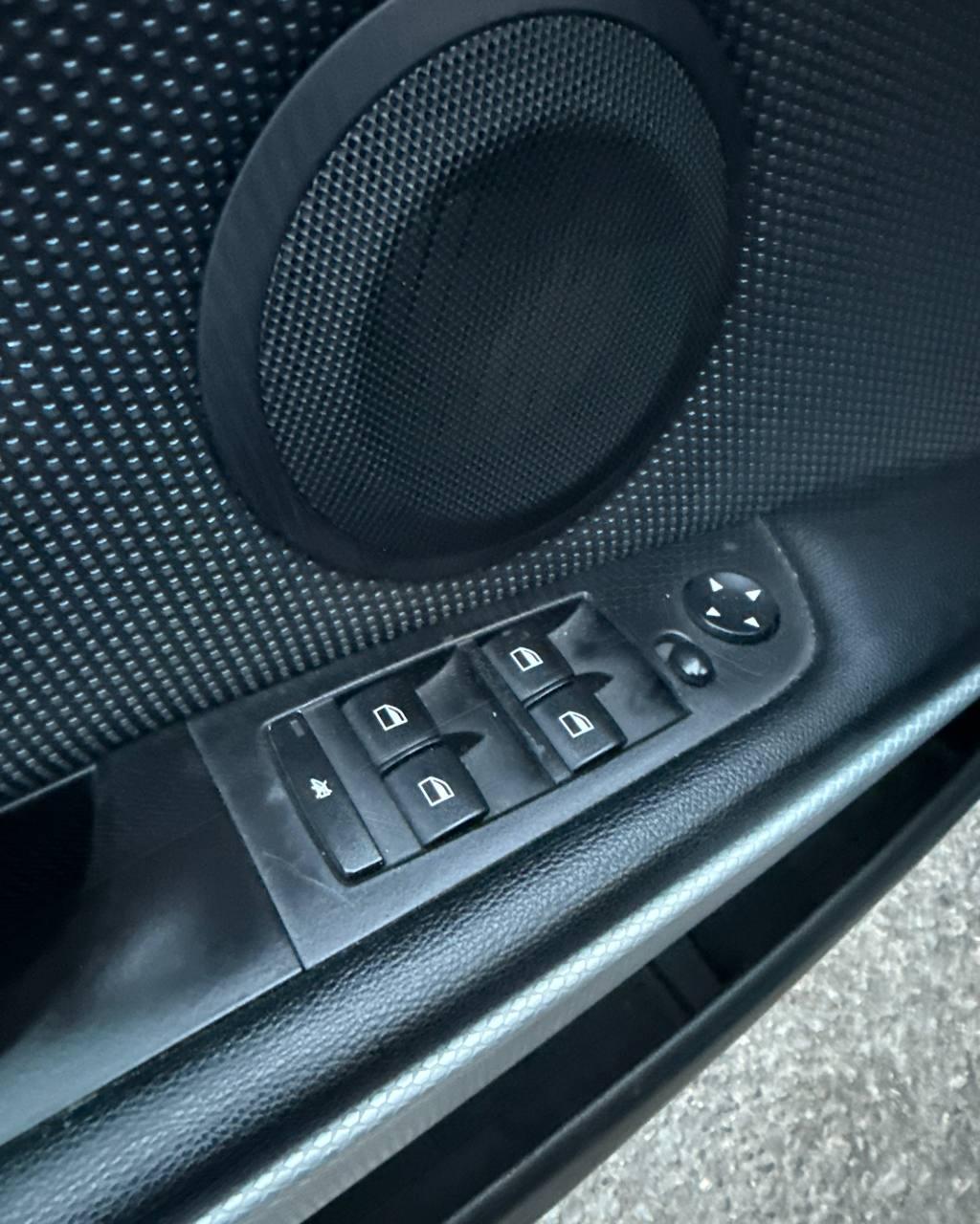 BMW 3 серия E90 E91 E92 E93 · Рестайлинг , 2010 г., автомат, бензин - фото 14