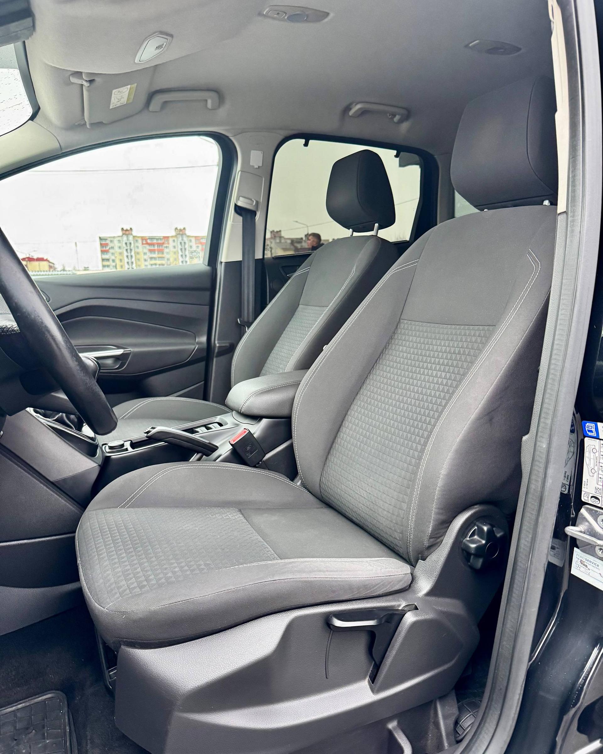 Ford C-MAX II · Рестайлинг , 2015 г., механика, дизель - фото 10