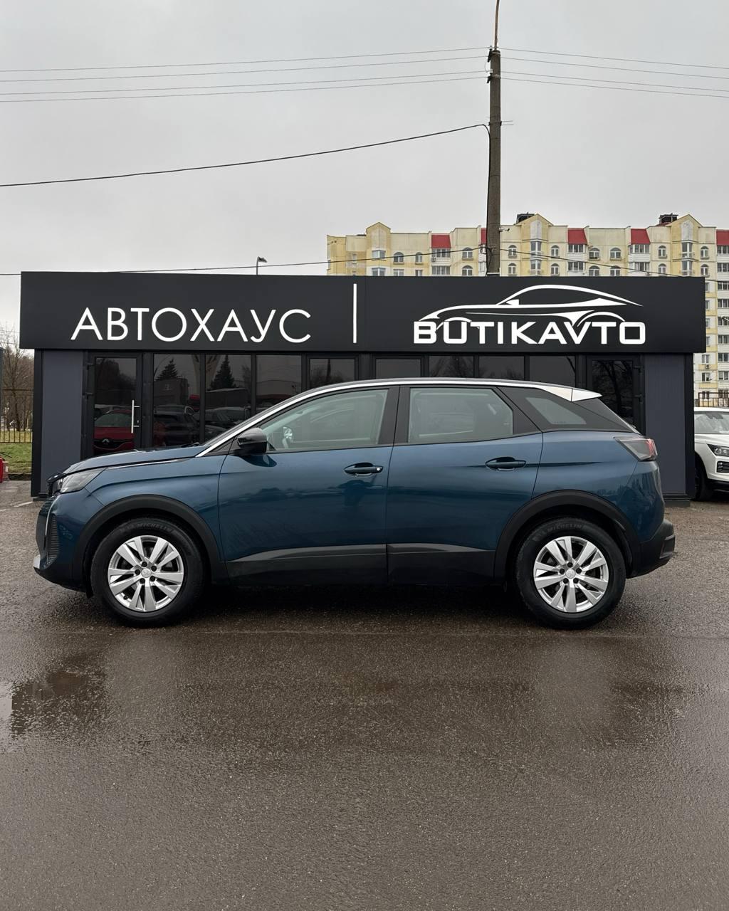 Peugeot 3008 II · Рестайлинг , 2022 г., механика, бензин - фото 8