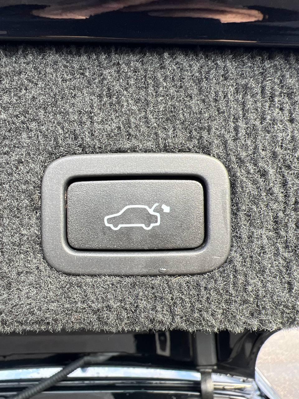 Volvo V70 III · Рестайлинг , 2013 г., робот, дизель  - фото 15