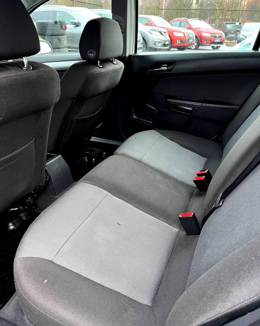 Opel Astra H , 2004 г., механика, дизель - фото 12