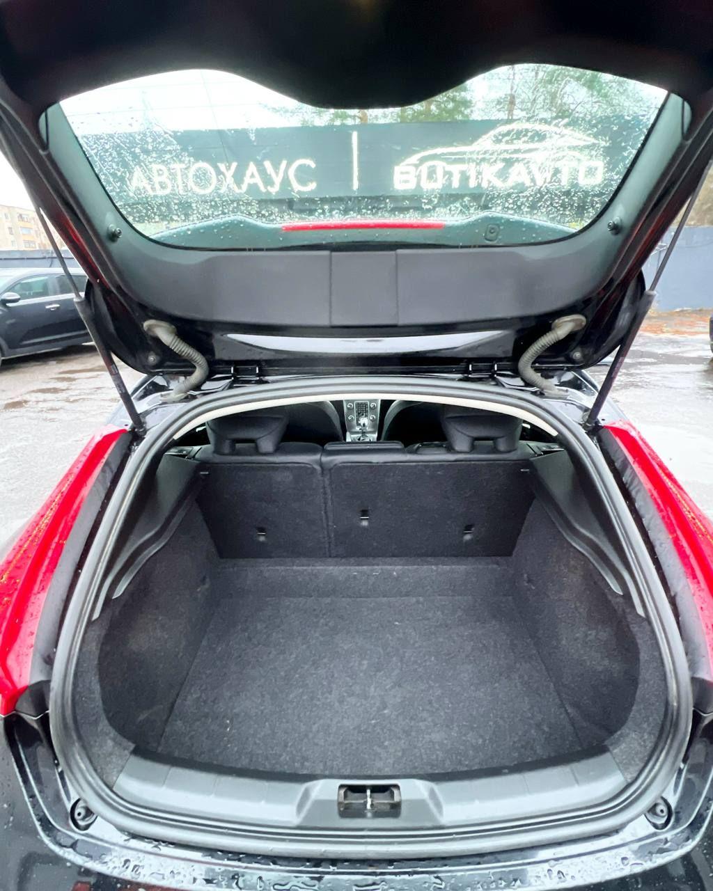 Volvo V40 II , 2013 г., робот, дизель - фото 10