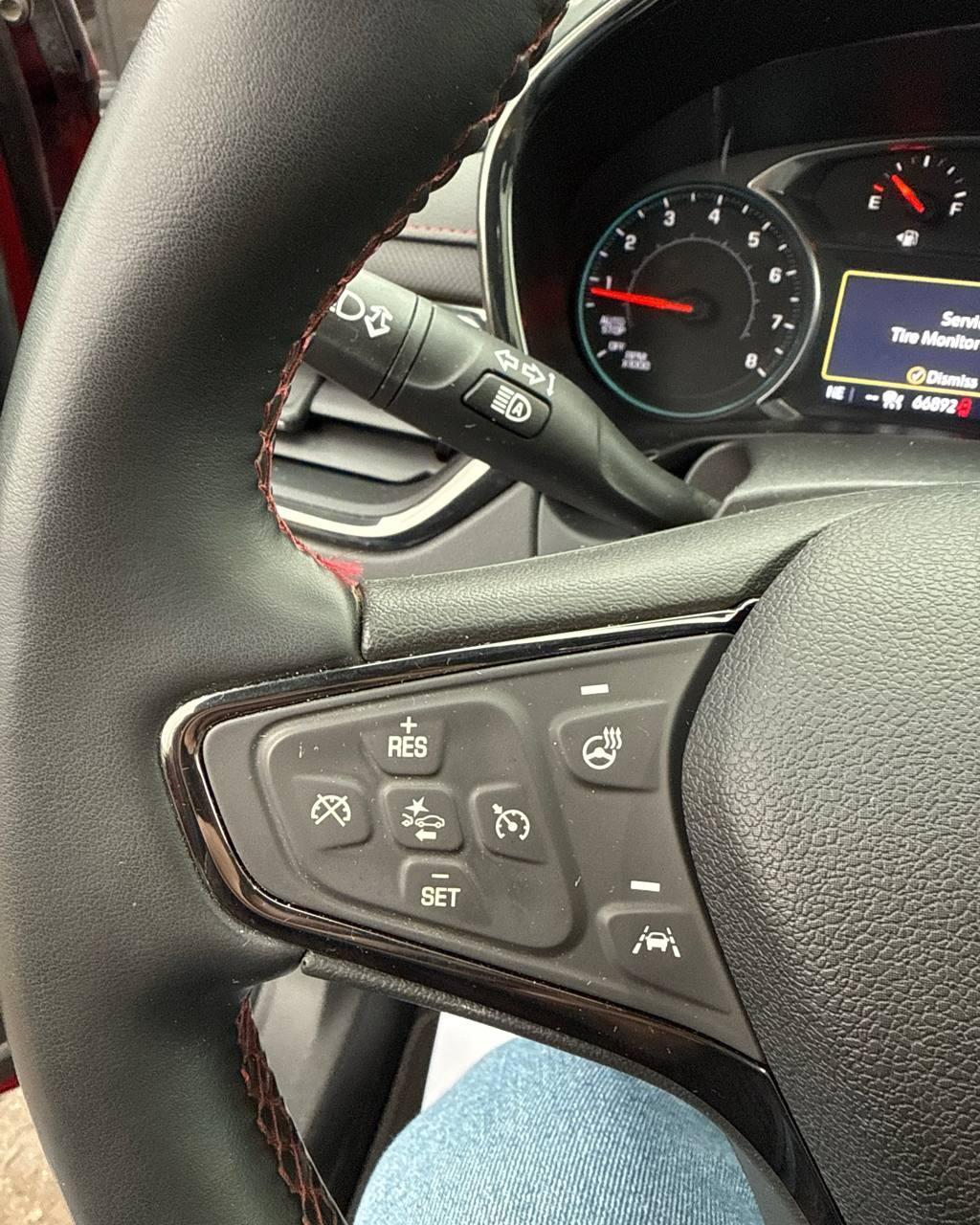 Chevrolet Equinox III · Рестайлинг , 2023 г., автомат, бензин - фото 17