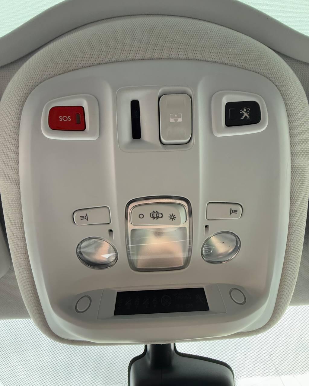 Peugeot 308 T9 , 2016 г., механика, бензин - фото 19