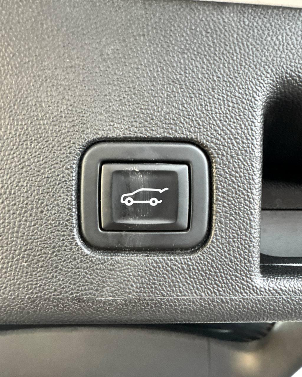 Chevrolet Equinox III , 2021 г., автомат, бензин - фото 16