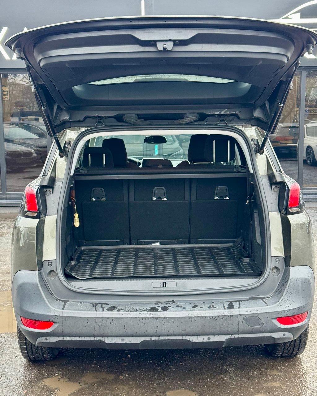 Peugeot 5008 II , 2019 г., механика, дизель - фото 12