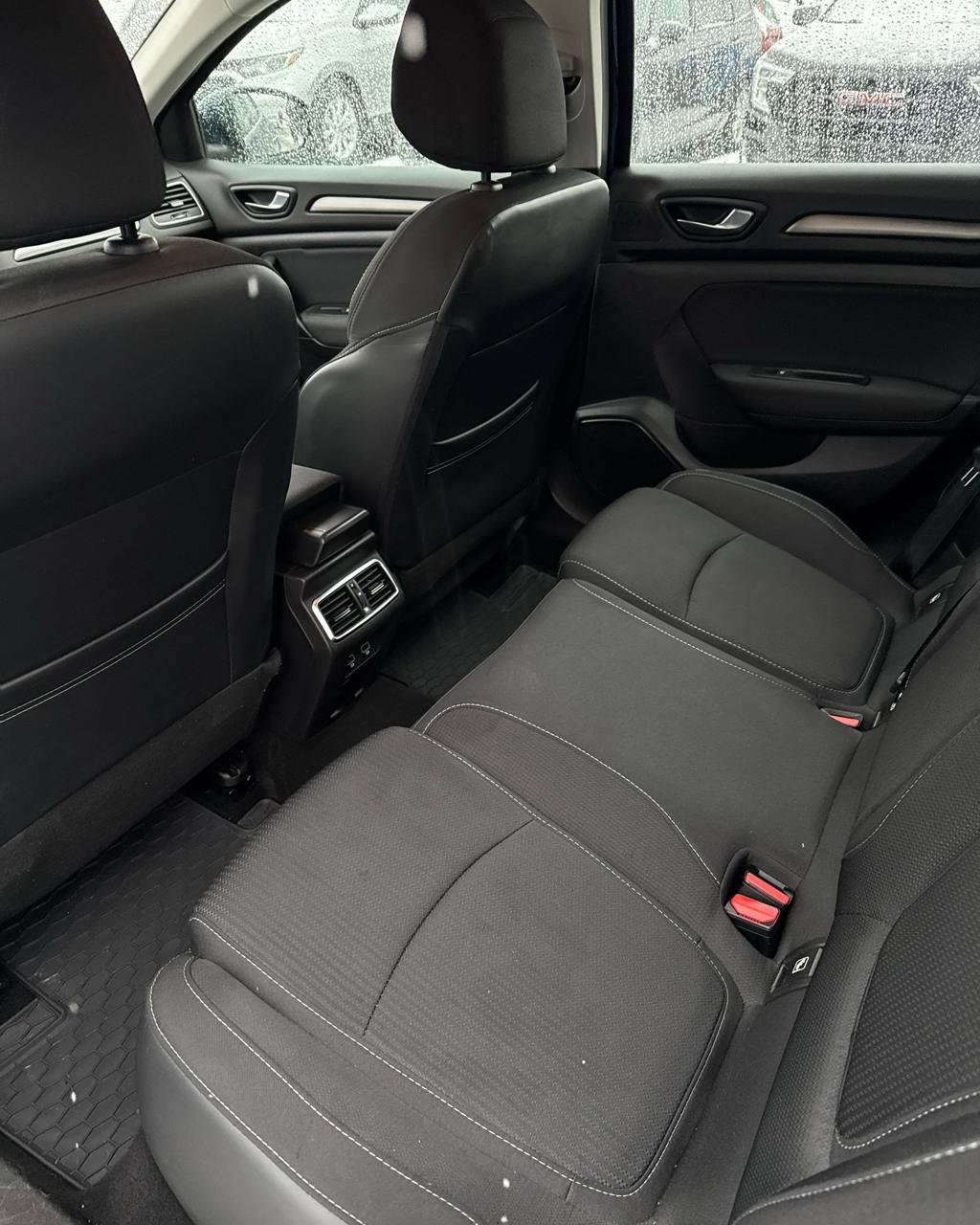 Renault Megane IV · Рестайлинг , 2021 г., робот, дизель - фото 11