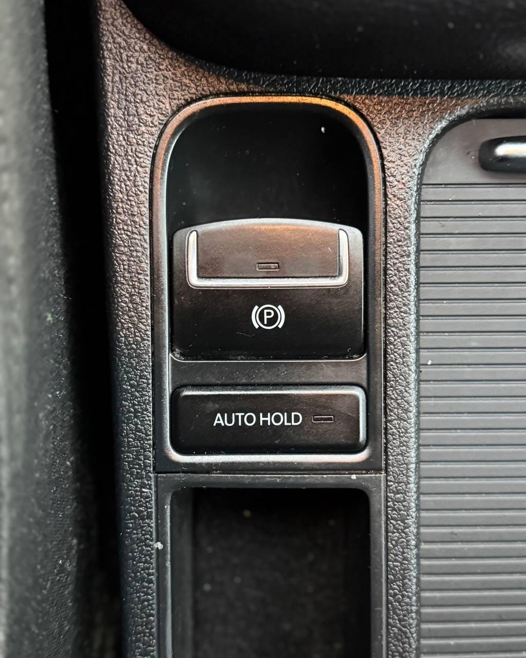 Volkswagen Tiguan I · Рестайлинг , 2012 г., автомат, бензин - фото 18