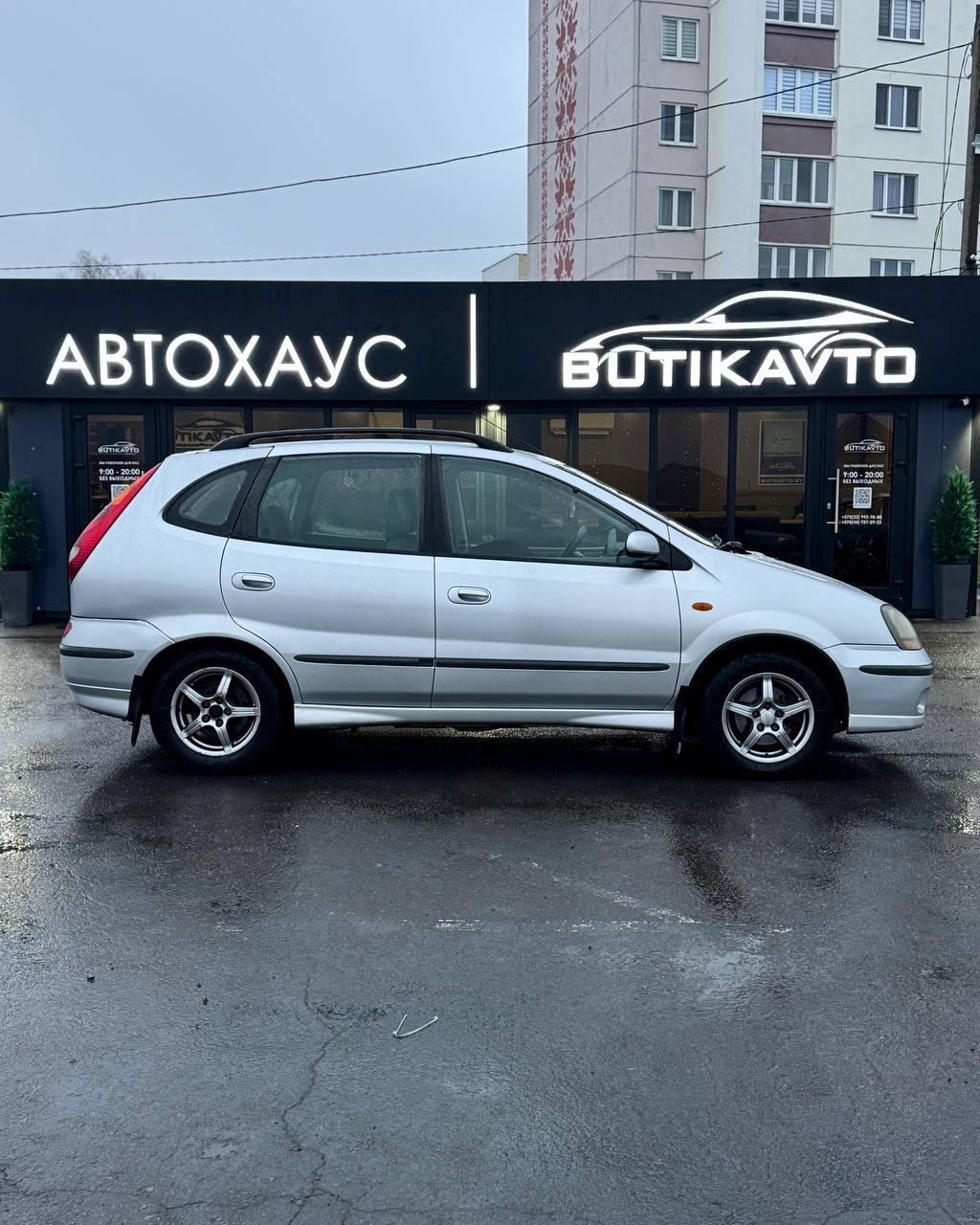 Nissan Almera Tino I , 2001 г., механика, дизель - фото 8