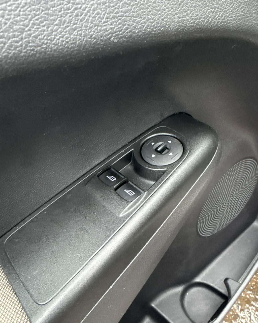 Ford Tourneo Courier I , 2015 г., механика, бензин - фото 15