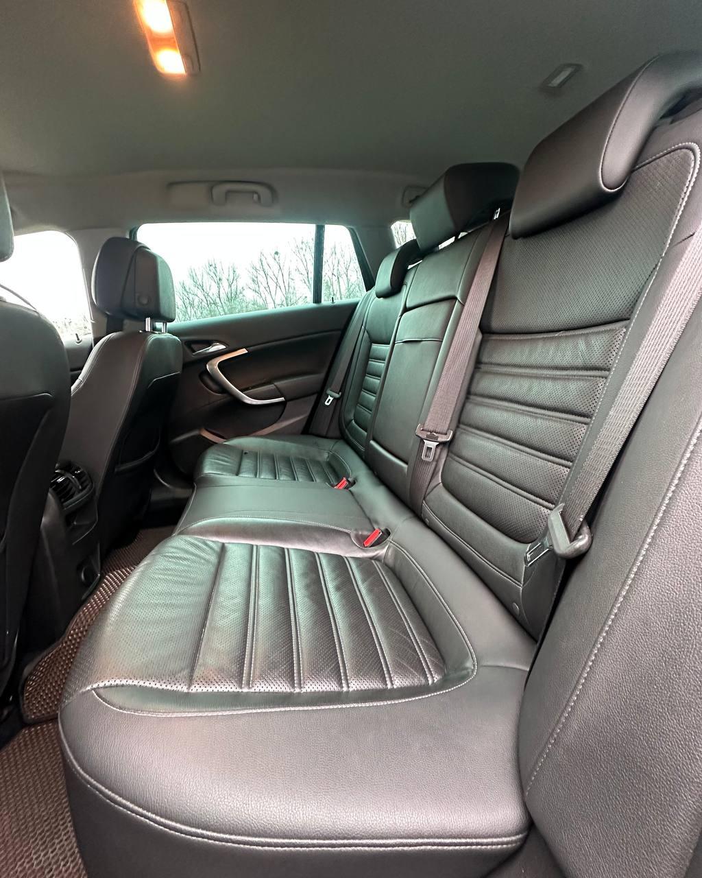 Opel Insignia I · Рестайлинг , 2015 г., механика, дизель - фото 8