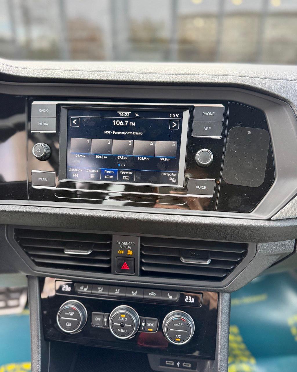 Volkswagen Jetta VII , 2020 г., автомат, бензин  - фото 16