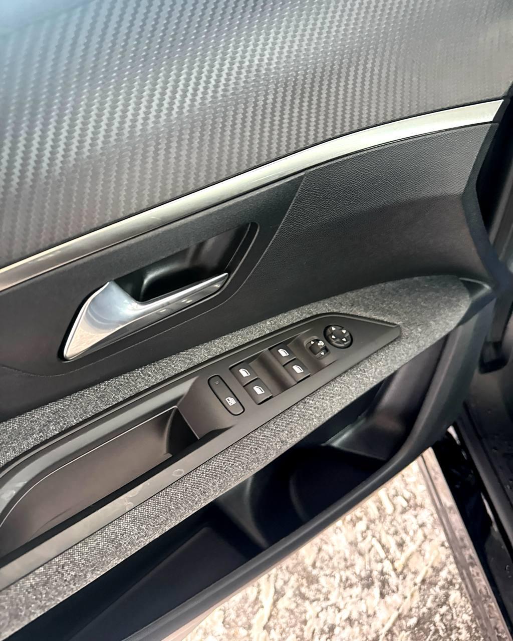 Peugeot 3008 II · Рестайлинг , 2021 г., автомат, бензин - фото 9