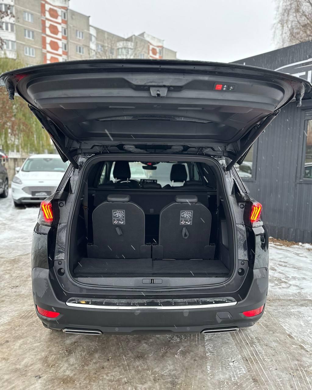 Peugeot 5008 II · Рестайлинг , 2022 г., автомат, бензин - фото 18