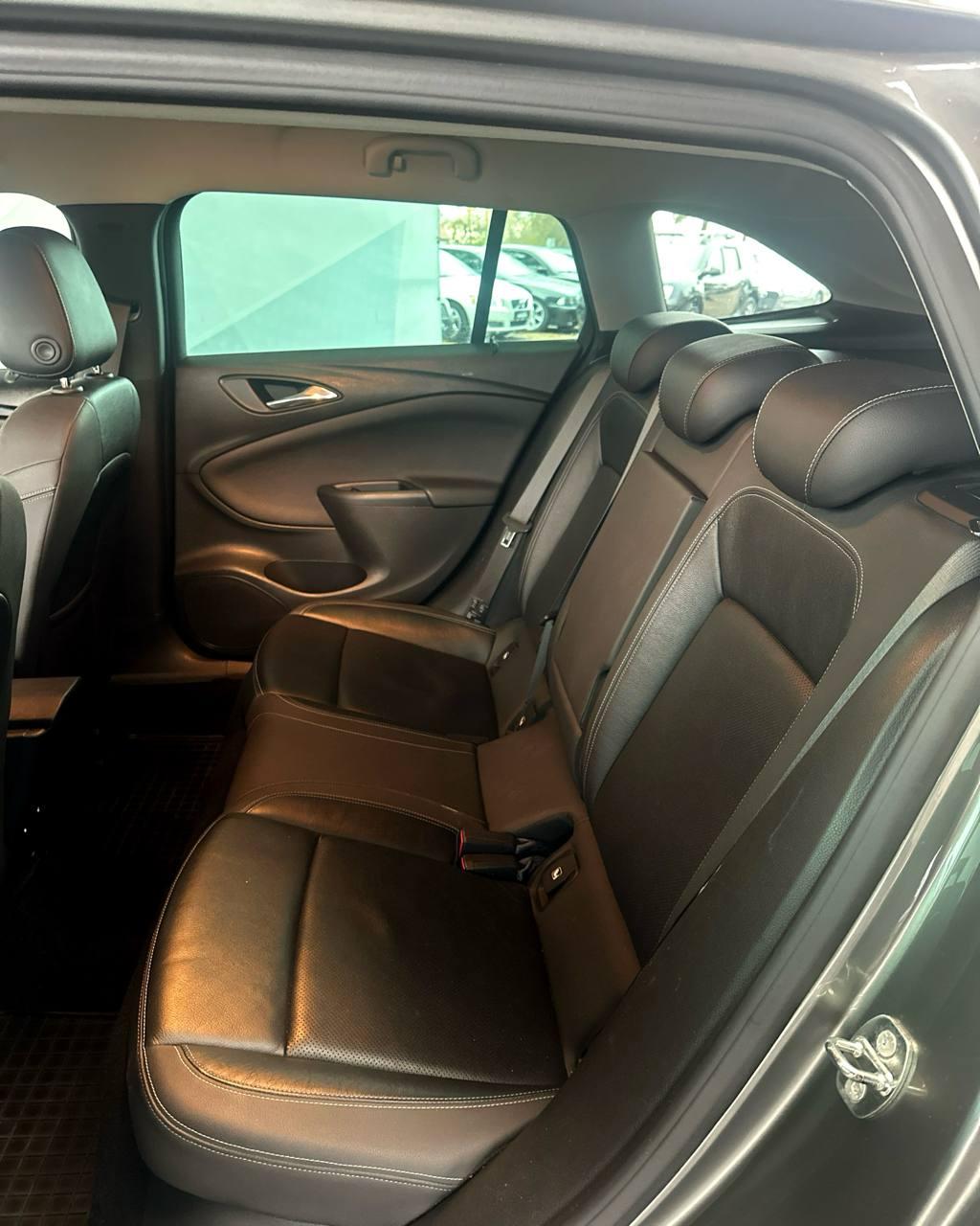 Opel Astra K , 2017 г., механика, дизель - фото 18