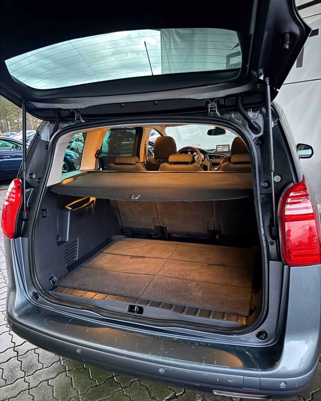 Peugeot 5008 I , 2011 г., механика, дизель - фото 13