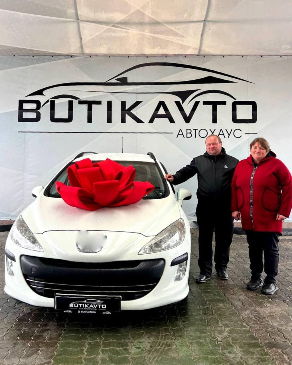 Peugeot 308 T7 , 2010 г., механика, бензин