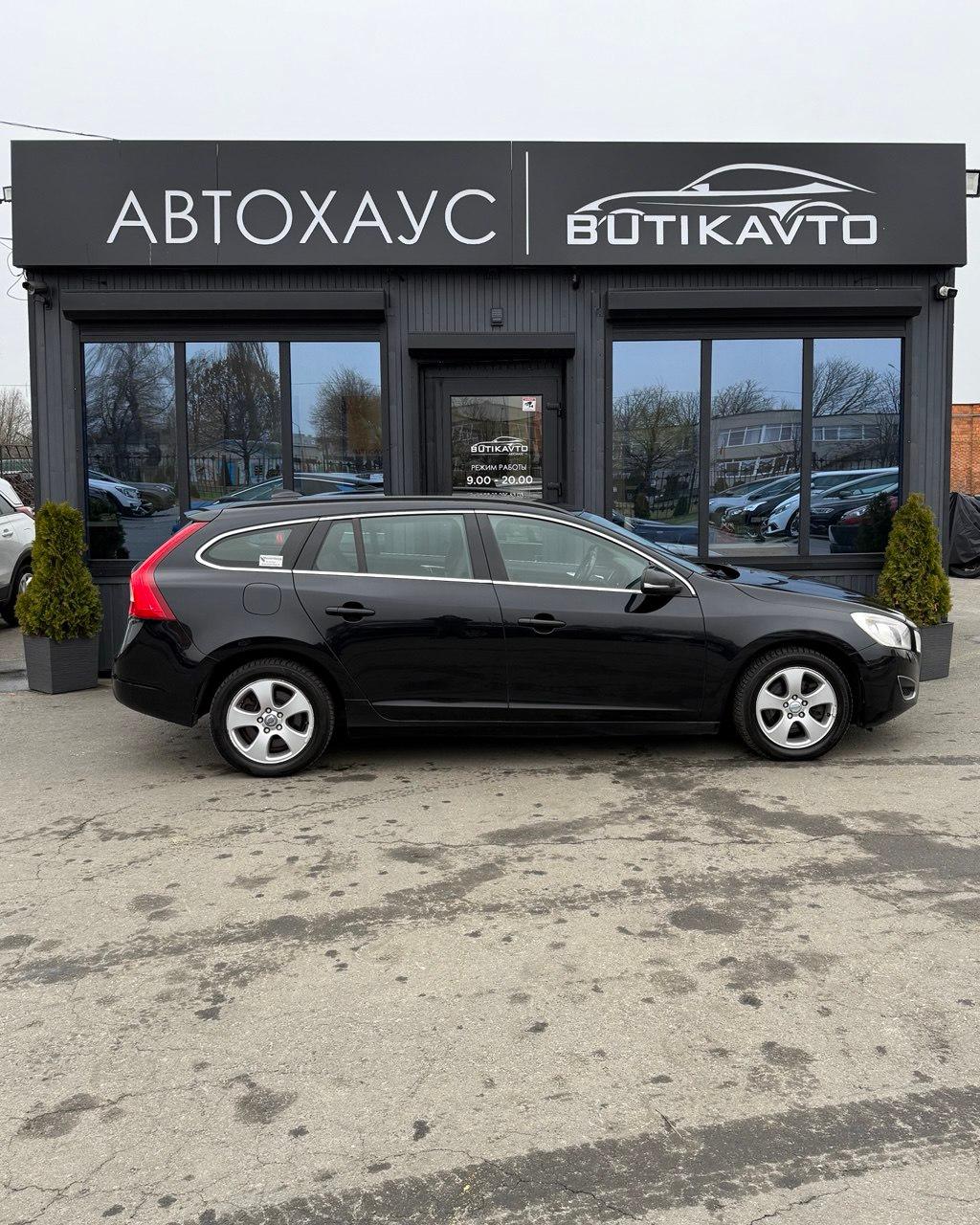 Volvo V60 I , 2011 г., механика, дизель - фото 8