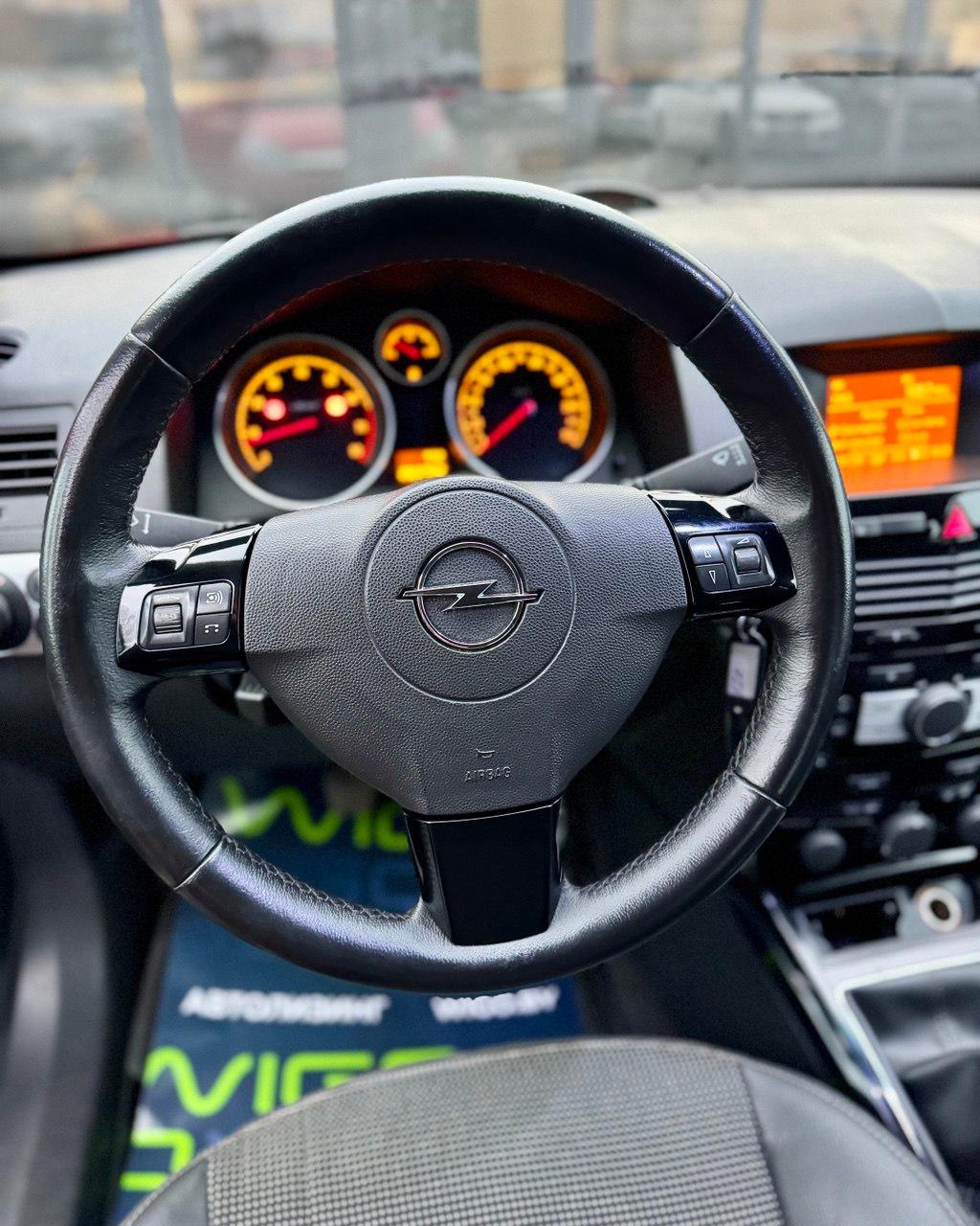 Opel Astra H , 2007 г., механика, бензин - фото 13