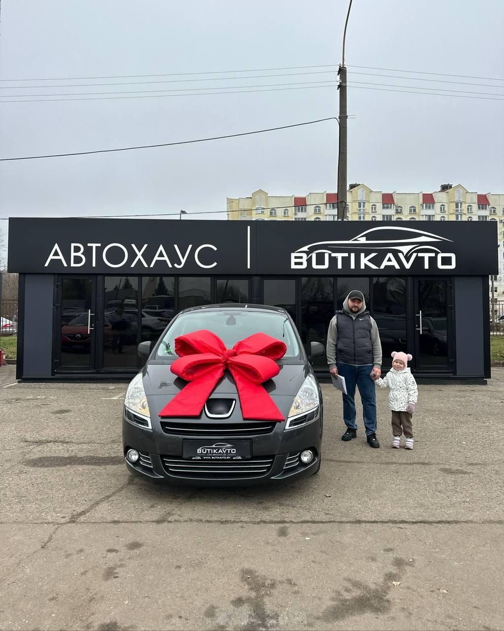 Peugeot 5008 I , 2011 г., механика, дизель